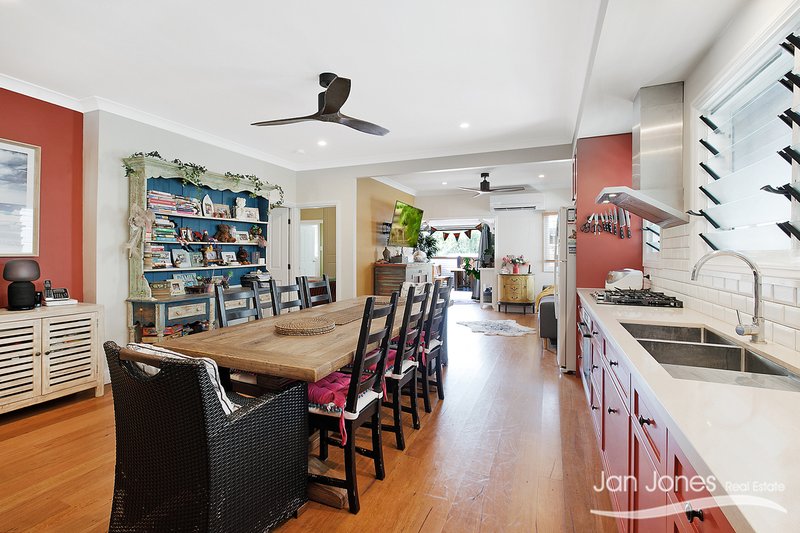 Photo - 121 Clayton St , Sandgate QLD 4017 - Image 7