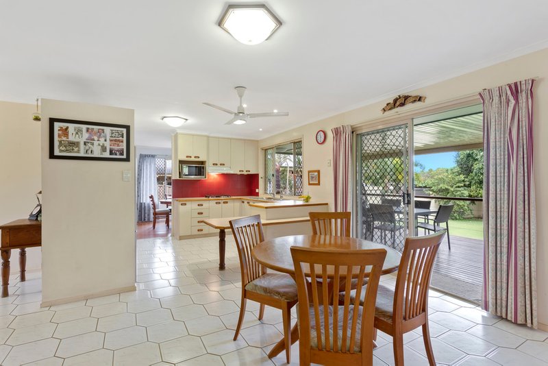 Photo - 121 Coonowrin Road, Glass House Mountains QLD 4518 - Image 5