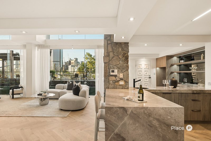 Photo - 1/21 Dock Street, South Brisbane QLD 4101 - Image 5