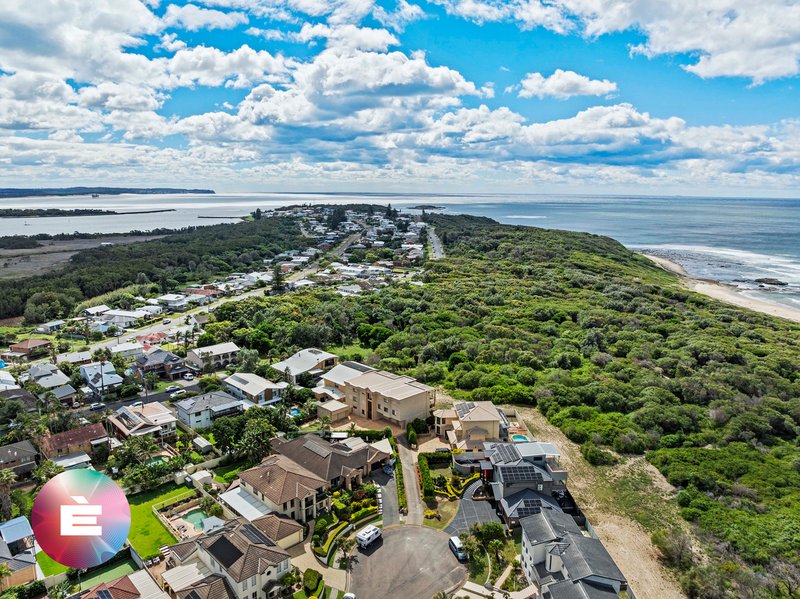 Photo - 1/21 Driftwood Close, Caves Beach NSW 2281 - Image 12