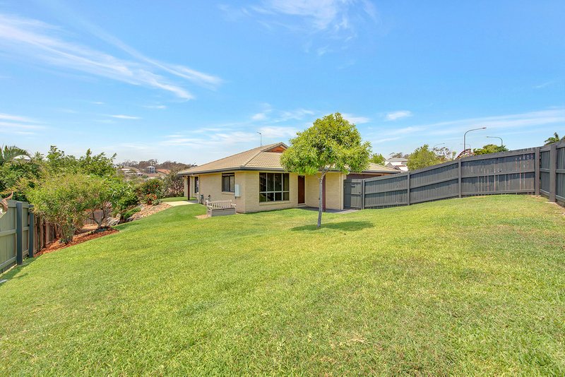 Photo - 121 Emmadale Drive, New Auckland QLD 4680 - Image 3
