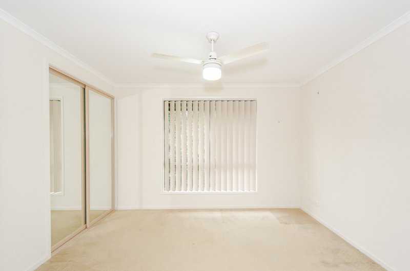 Photo - 121 Emmadale Drive, New Auckland QLD 4680 - Image 7
