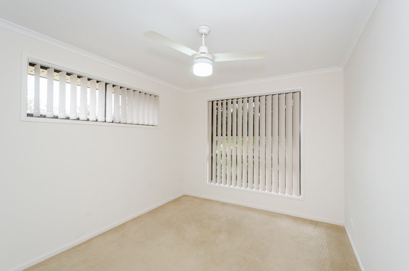 Photo - 121 Emmadale Drive, New Auckland QLD 4680 - Image 9