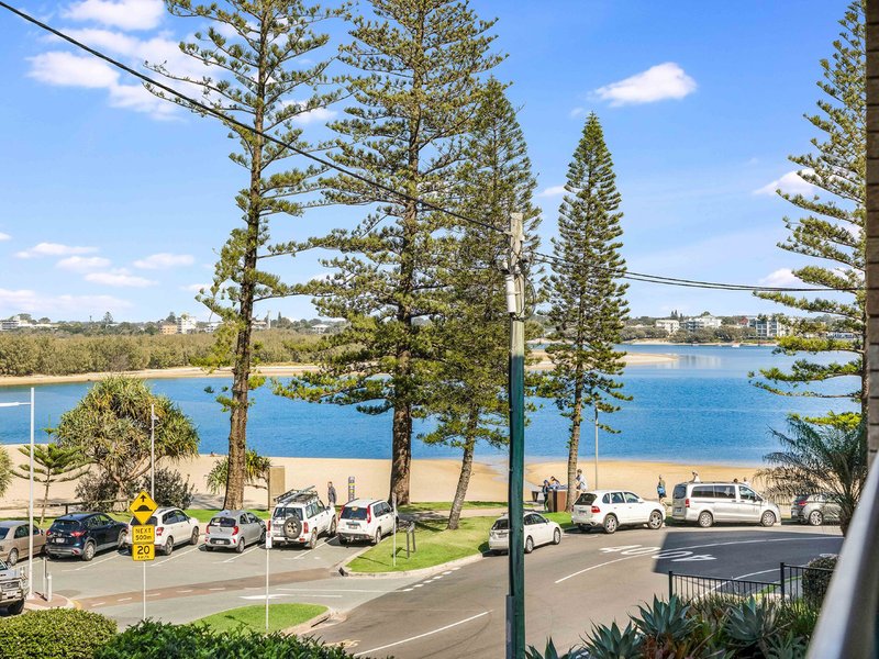 Photo - 1/21 Esplanade Bulcock Beach , Caloundra QLD 4551 - Image 2