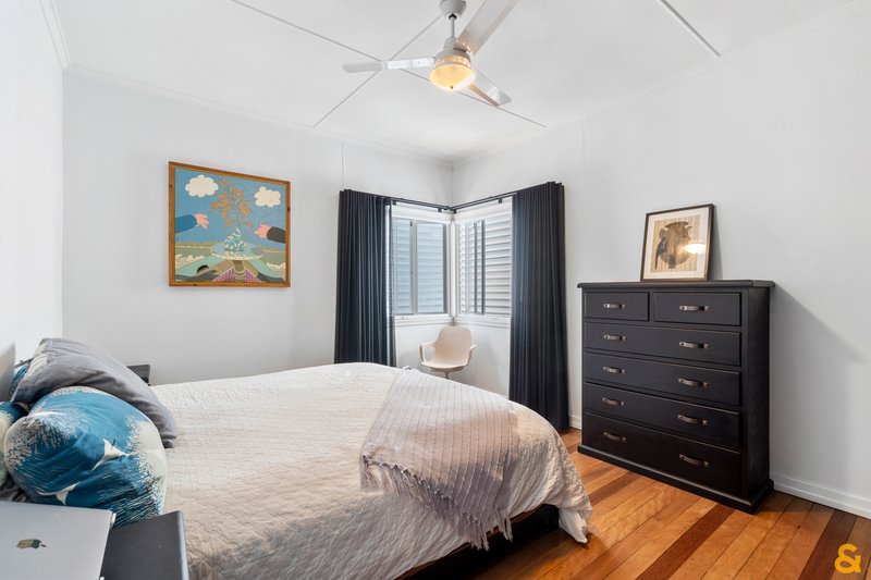 Photo - 1/21 Faine , Manly West QLD 4179 - Image 9
