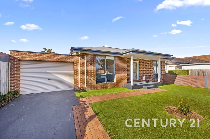 Photo - 1/21 Fintonia Road, Noble Park VIC 3174 - Image 1