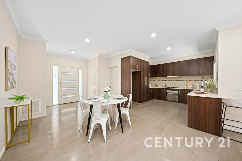 Photo - 1/21 Fintonia Road, Noble Park VIC 3174 - Image 7