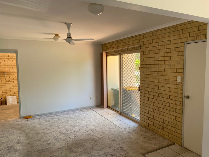 Photo - 1/21 Foley Street, Bongaree QLD 4507 - Image 9