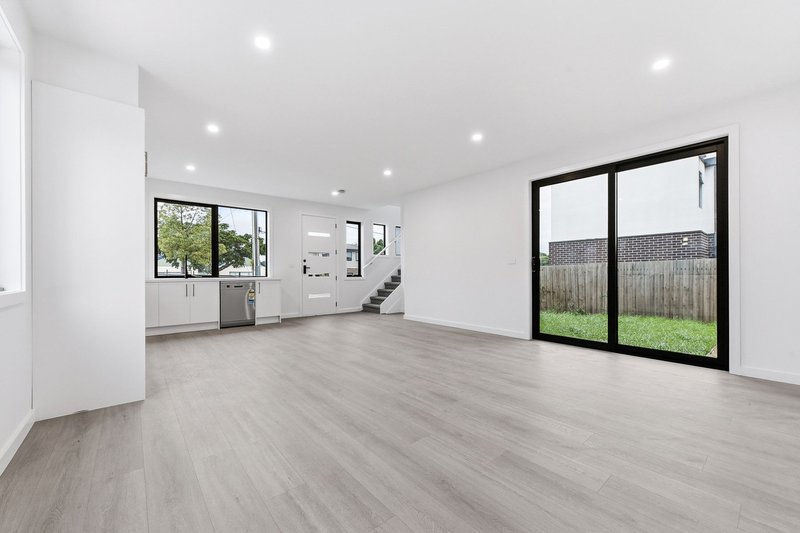 Photo - 1/21 French Street, Noble Park VIC 3174 - Image 3