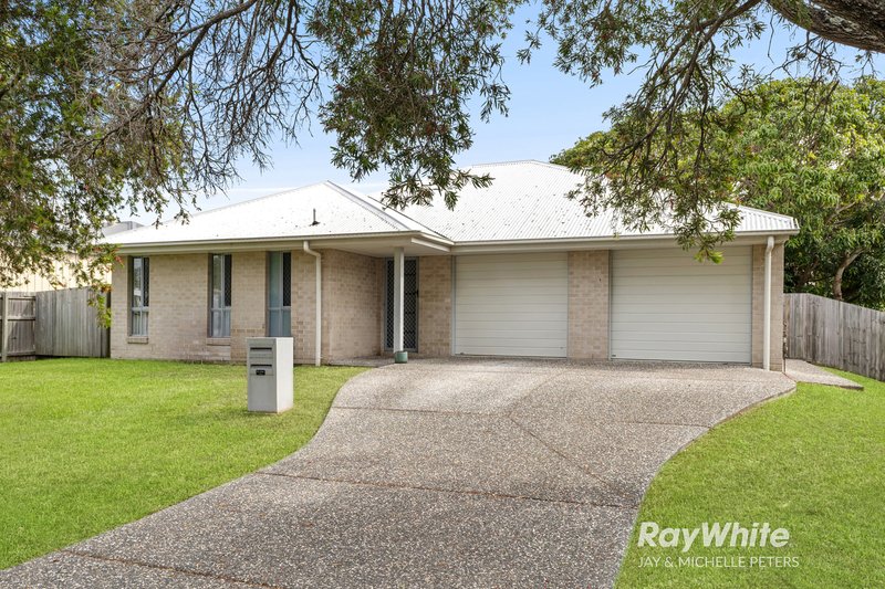 Photo - 1&2/1 Grace Street, Scarborough QLD 4020 - Image 1