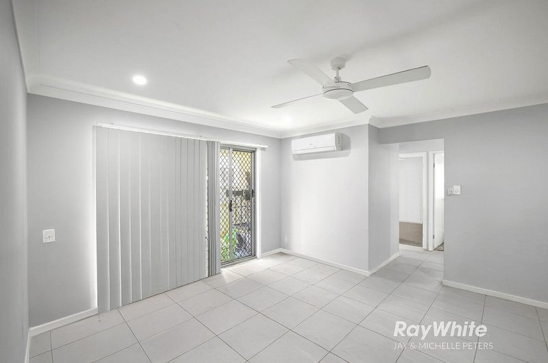 Photo - 1&2/1 Grace Street, Scarborough QLD 4020 - Image 4