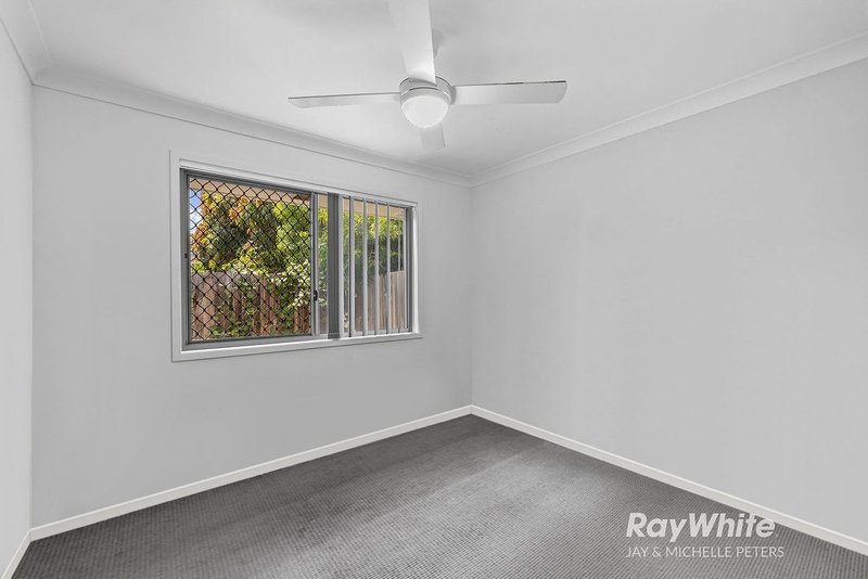 Photo - 1&2/1 Grace Street, Scarborough QLD 4020 - Image 6
