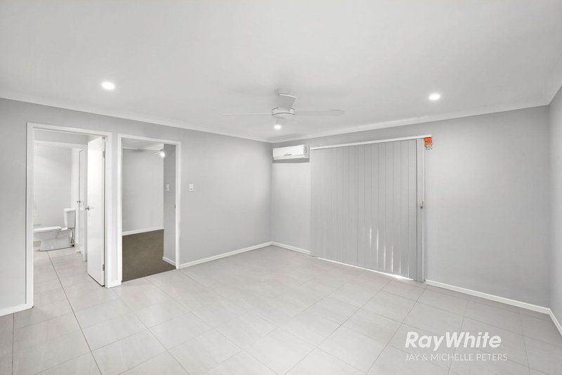 Photo - 1&2/1 Grace Street, Scarborough QLD 4020 - Image 13