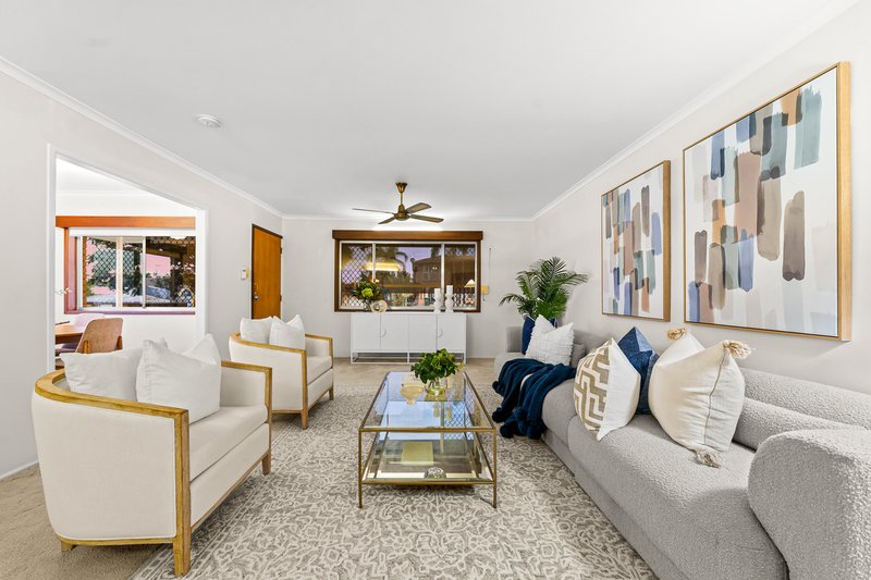 Photo - 121 Greenmeadow Road, Mansfield QLD 4122 - Image 5