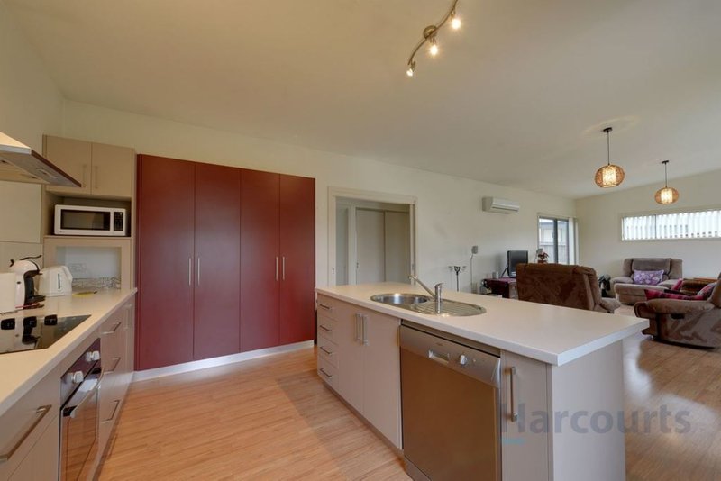 Photo - 1/21 Ineke Drive, Kingston TAS 7050 - Image 3