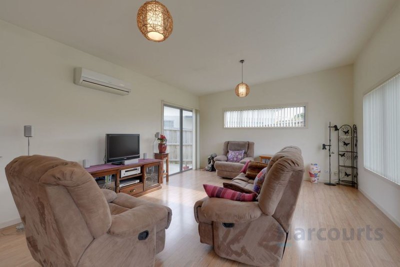 Photo - 1/21 Ineke Drive, Kingston TAS 7050 - Image 4