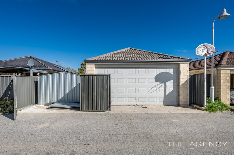 Photo - 121 Joseph Banks Boulevard, Banksia Grove WA 6031 - Image 26