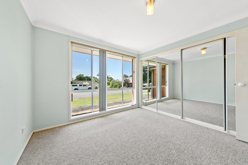 Photo - 1/21 Keswick Drive, Lake Haven NSW 2263 - Image 5