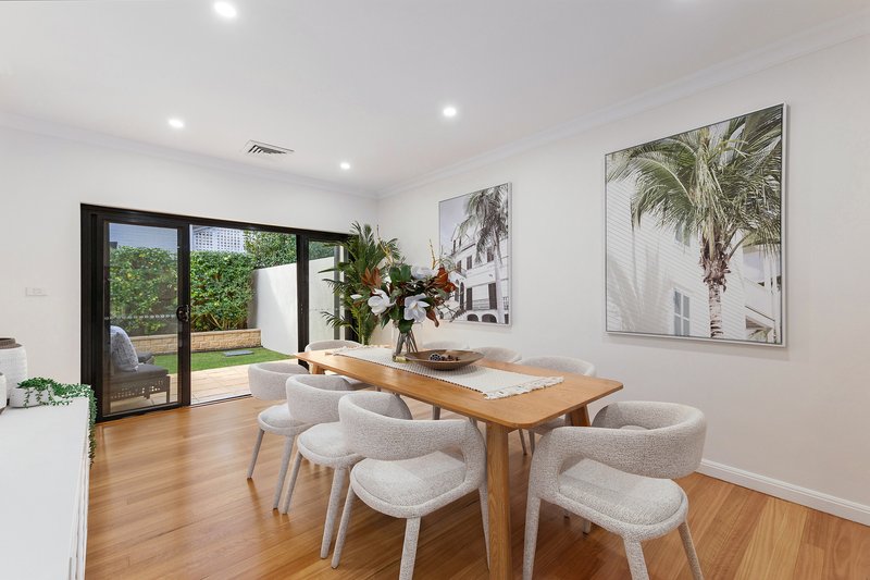 Photo - 121 Killeaton Street, St Ives NSW 2075 - Image 3