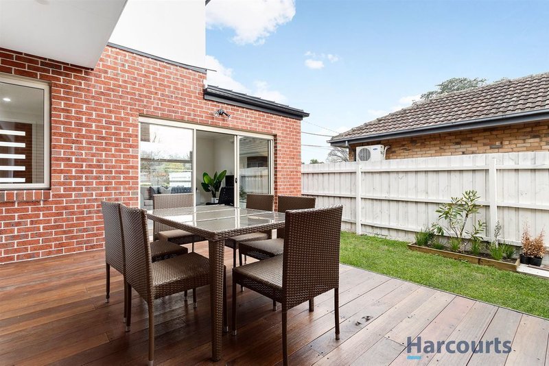 Photo - 1/21 Kurrajong Avenue, Glen Waverley VIC 3150 - Image 5