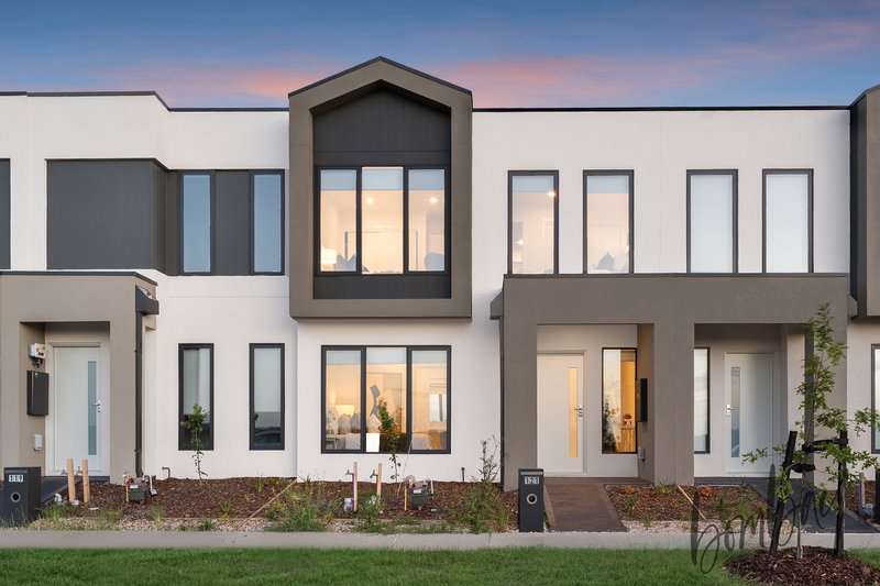 121 Lakeridge Drive, Wollert VIC 3750