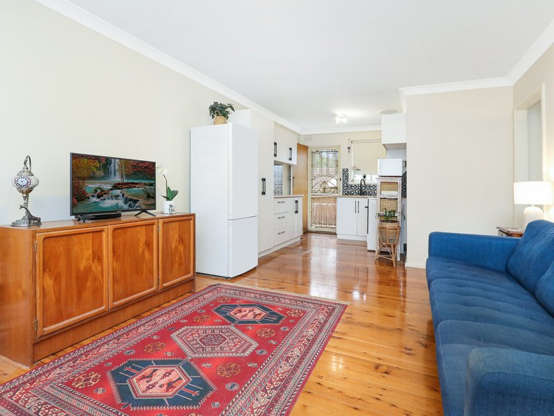 Photo - 1/21 Langson Ave , Figtree NSW 2525 - Image 4