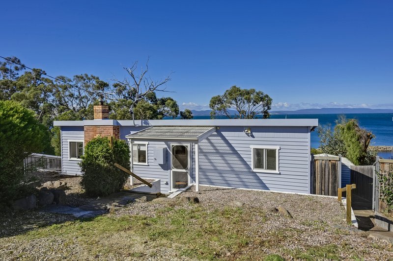 121 Linden Road, Primrose Sands TAS 7173