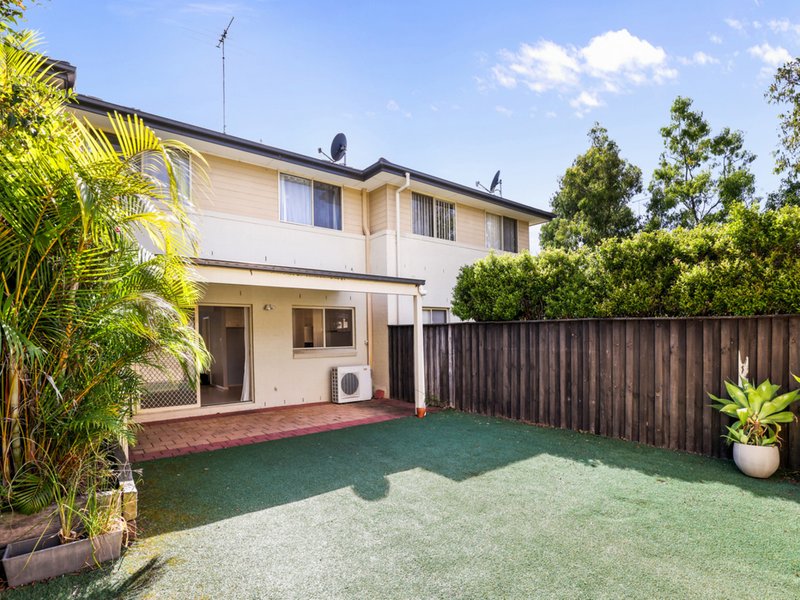 Photo - 121 Macpherson Street, Warriewood NSW 2102 - Image 7