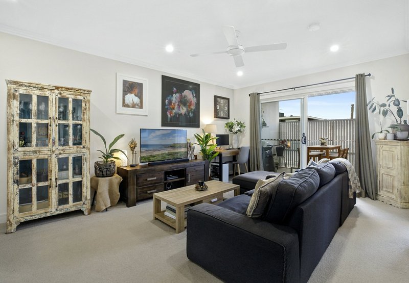 Photo - 12/1 Mactier Street, Narrabeen NSW 2101 - Image