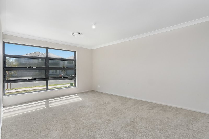 Photo - 121 Maddecks Avenue, Moorebank NSW 2170 - Image 3