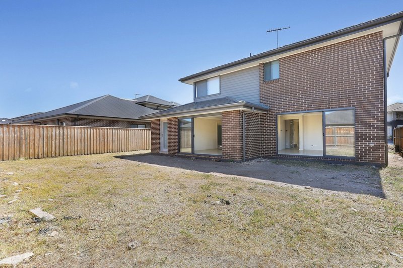 Photo - 121 Maddecks Avenue, Moorebank NSW 2170 - Image 6