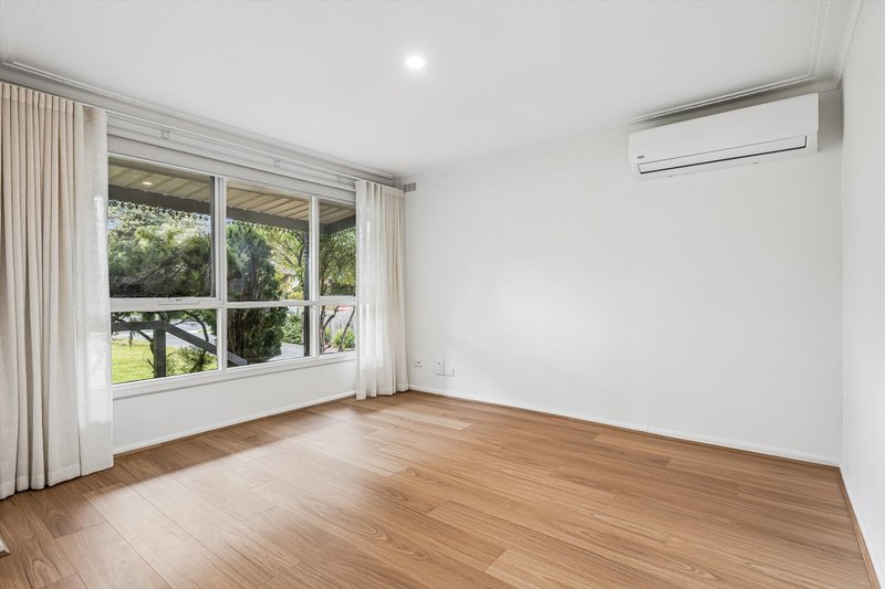 Photo - 1/21 Marland Road, Boronia VIC 3155 - Image 3