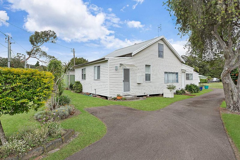 Photo - 121 Marmong Street, Marmong Point NSW 2284 - Image 10