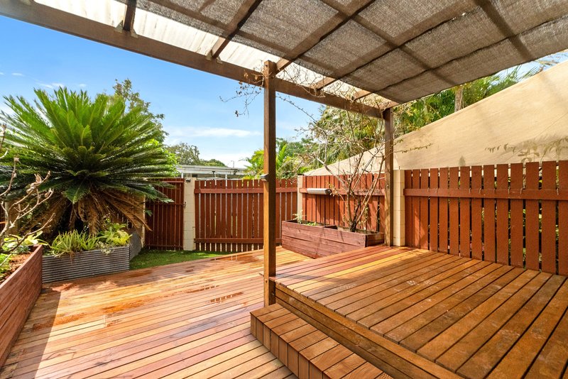 Photo - 1/21 Mimosa Street, Holloways Beach QLD 4878 - Image 7