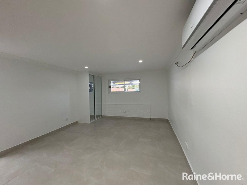 Photo - 121 Minto Road, Minto NSW 2566 - Image 1