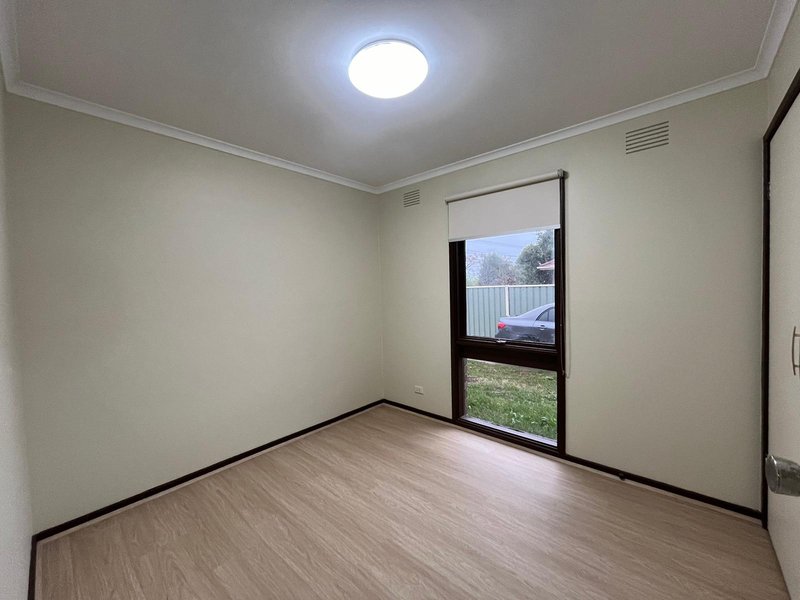 Photo - 121 Morris Road, Hoppers Crossing VIC 3029 - Image 9