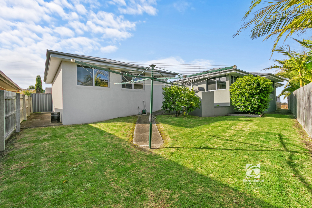 3-bedroom house at 121 Myer Street, Lakes Entrance, VIC 3909, East Gippsland, Victoria