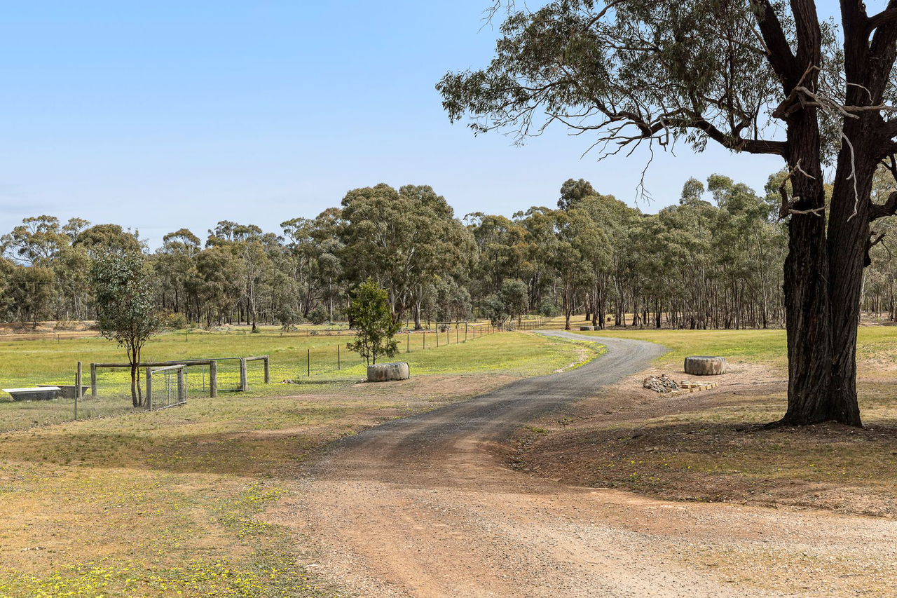 4-bedroom house at 121 Pinchgut Lane, Shelbourne, VIC 3515, Loddon, Victoria