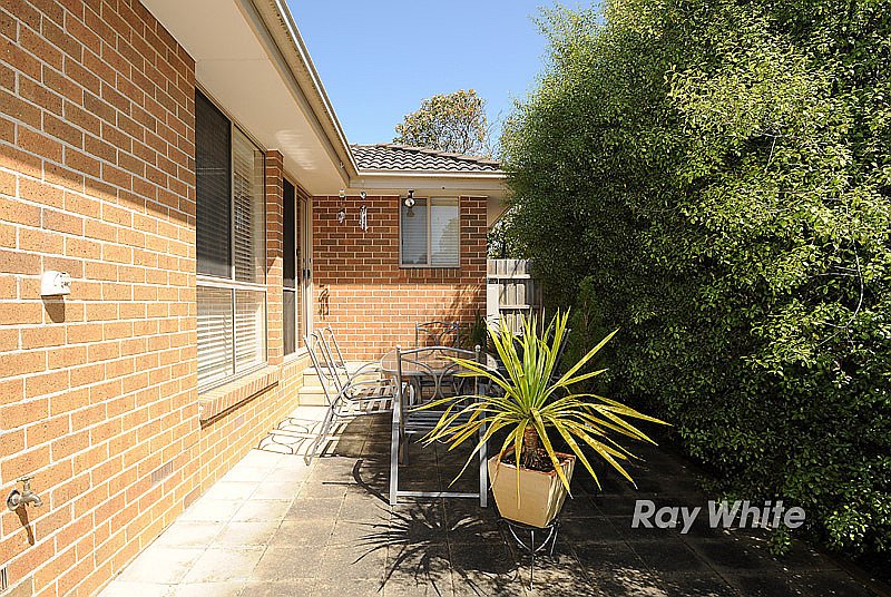 Photo - 1/21 Poole Street, Burwood VIC 3125 - Image 7