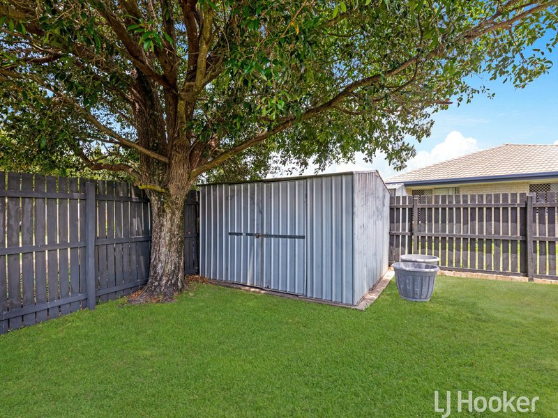 Photo - 121 Robert Street, Torquay QLD 4655 - Image 15