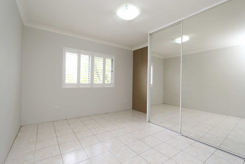 Photo - 1/21 Sheffield , Merrylands NSW 2160 - Image 2