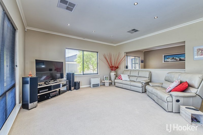 Photo - 121 Southacre Drive, Canning Vale WA 6155 - Image 7