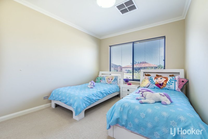 Photo - 121 Southacre Drive, Canning Vale WA 6155 - Image 14
