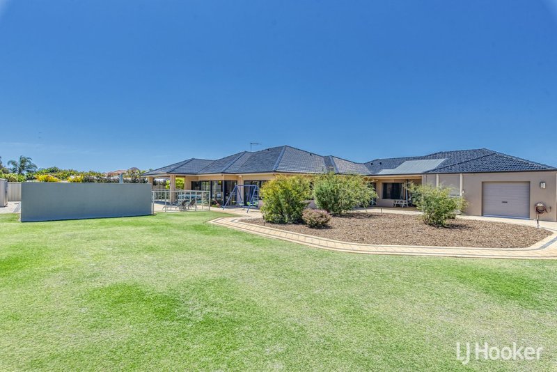 Photo - 121 Southacre Drive, Canning Vale WA 6155 - Image 21