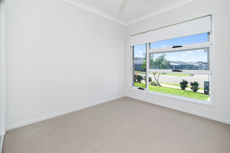 Photo - 1/21 Sunset Drive, Thornton NSW 2322 - Image 16