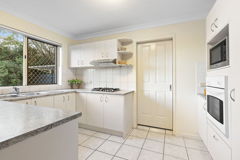 Photo - 1/21 Wallace Street, Chermside QLD 4032 - Image 4