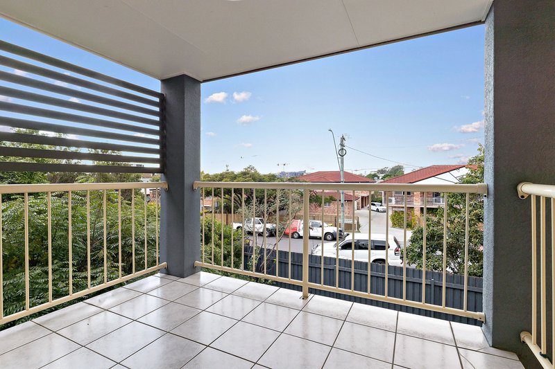 Photo - 1/21 Wallace Street, Chermside QLD 4032 - Image 6