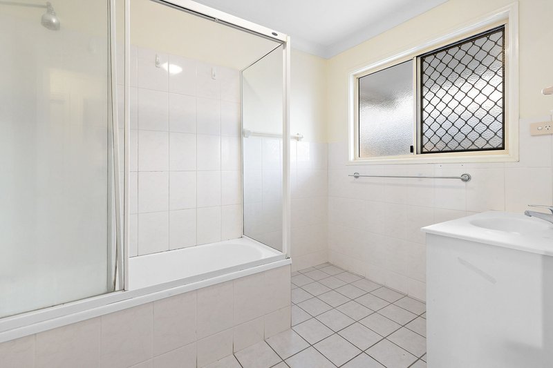 Photo - 1/21 Wallace Street, Chermside QLD 4032 - Image 8