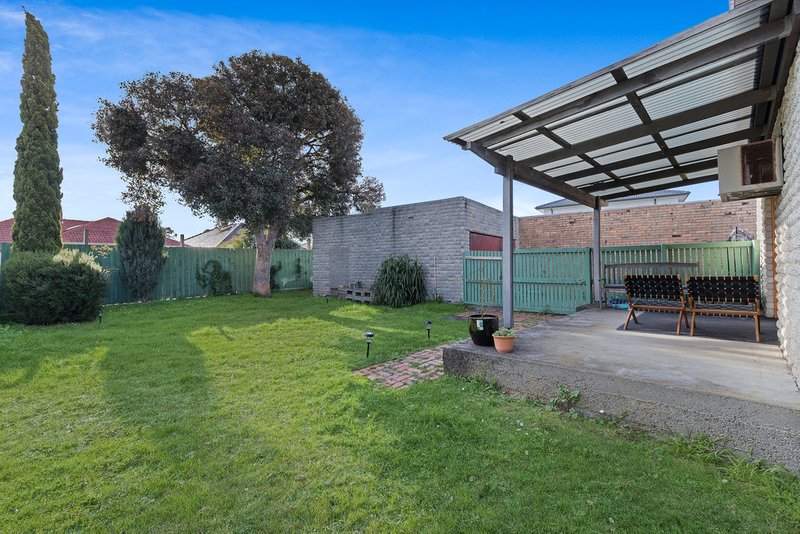 Photo - 121 Wanda Street, Mulgrave VIC 3170 - Image 8