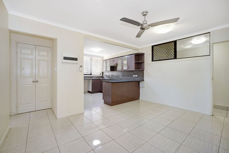 Photo - 1/21 Warburton Street, North Ward QLD 4810 - Image 2